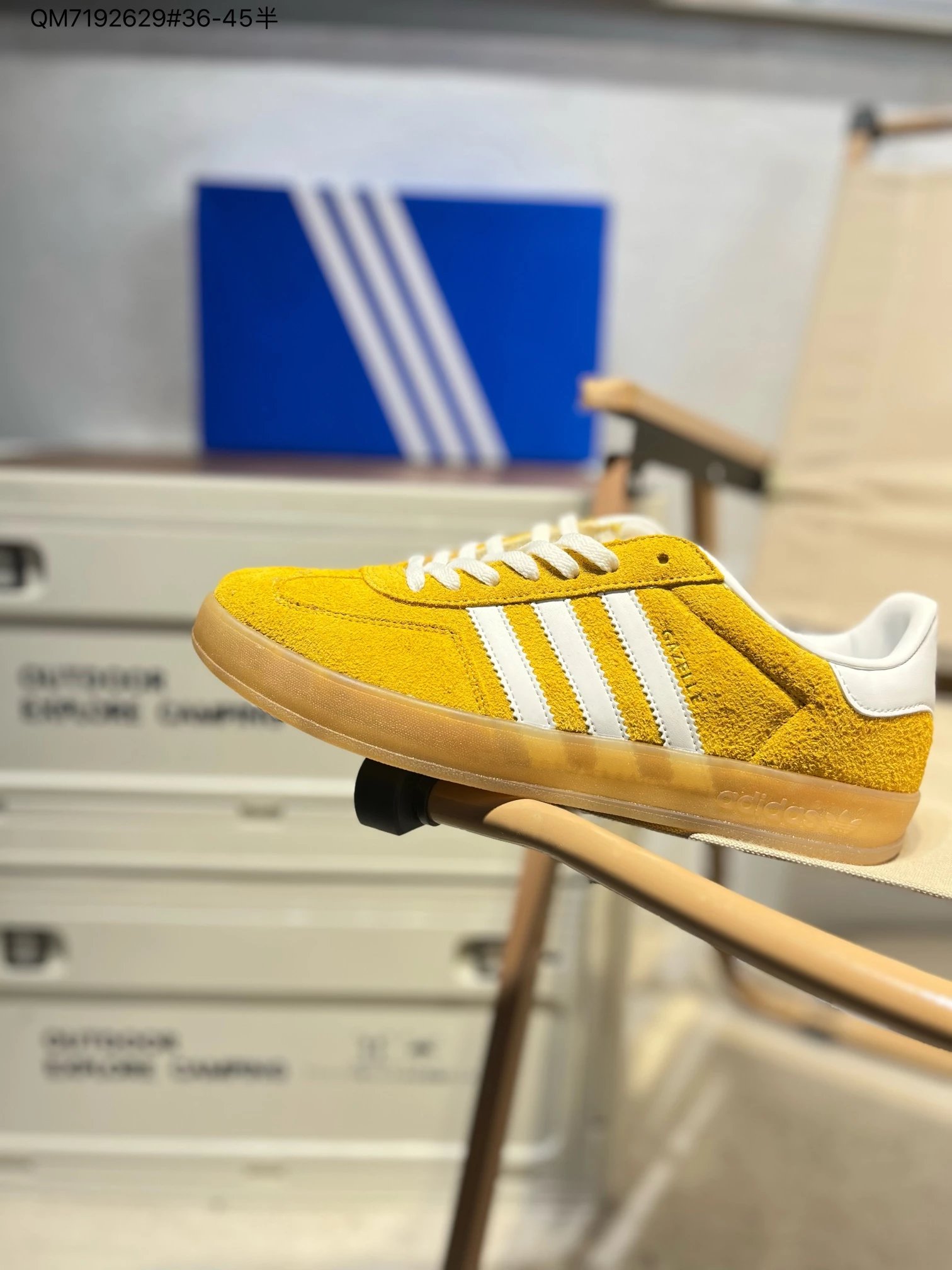 Adidas Sneakers Gazelle — a