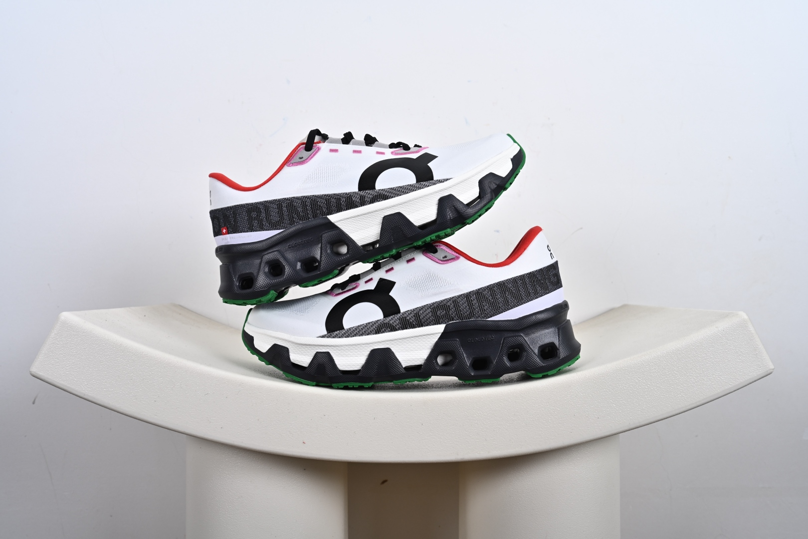 On Sneakers Cloudmonster Hyper image 6