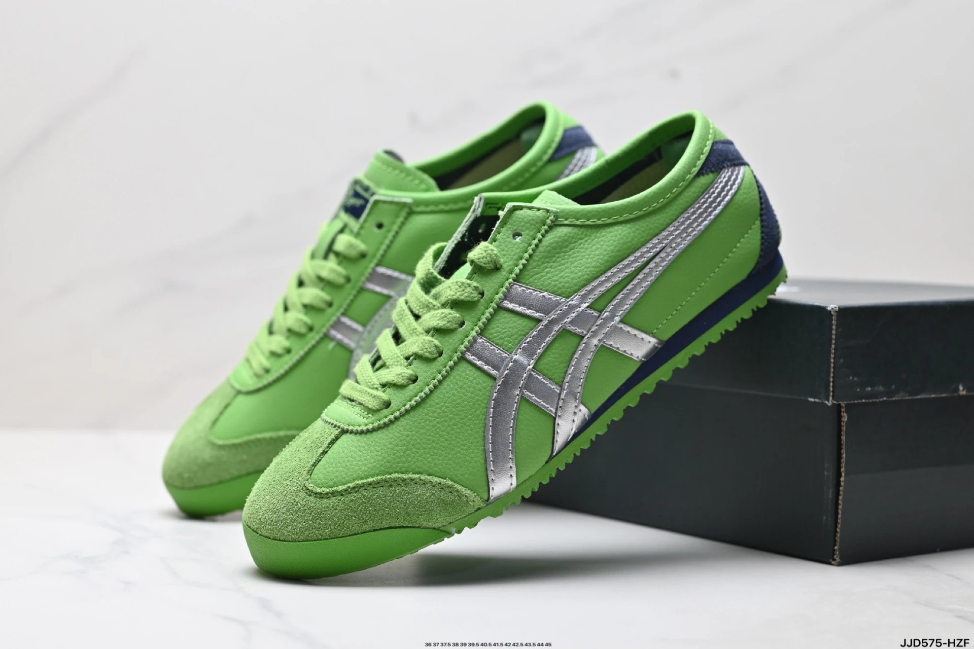 Onitsuka Tiger Sneakers MEXICO 66 SD low-top leather — 12