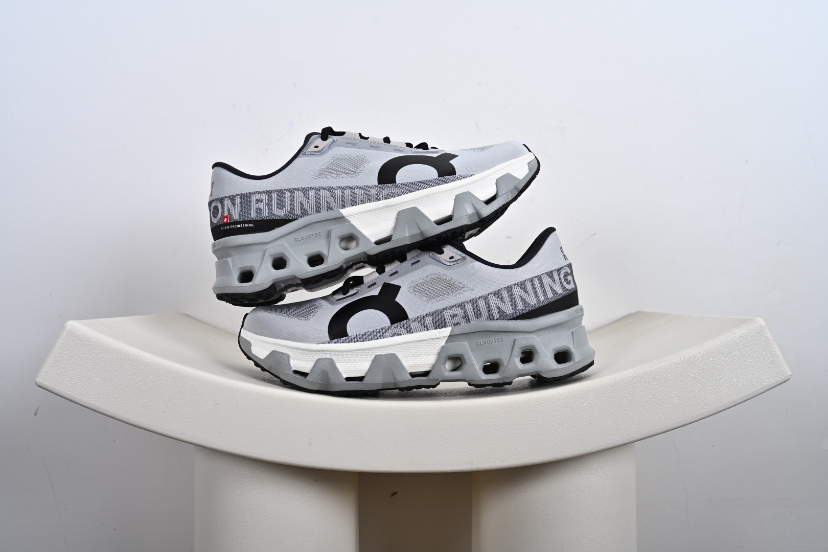On Sneakers Cloudmonster Hyper image 7