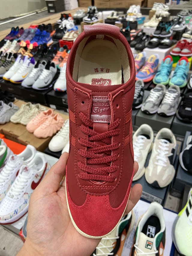 Onitsuka Tiger Sneakers Mexico 66 low-top product detail image 32