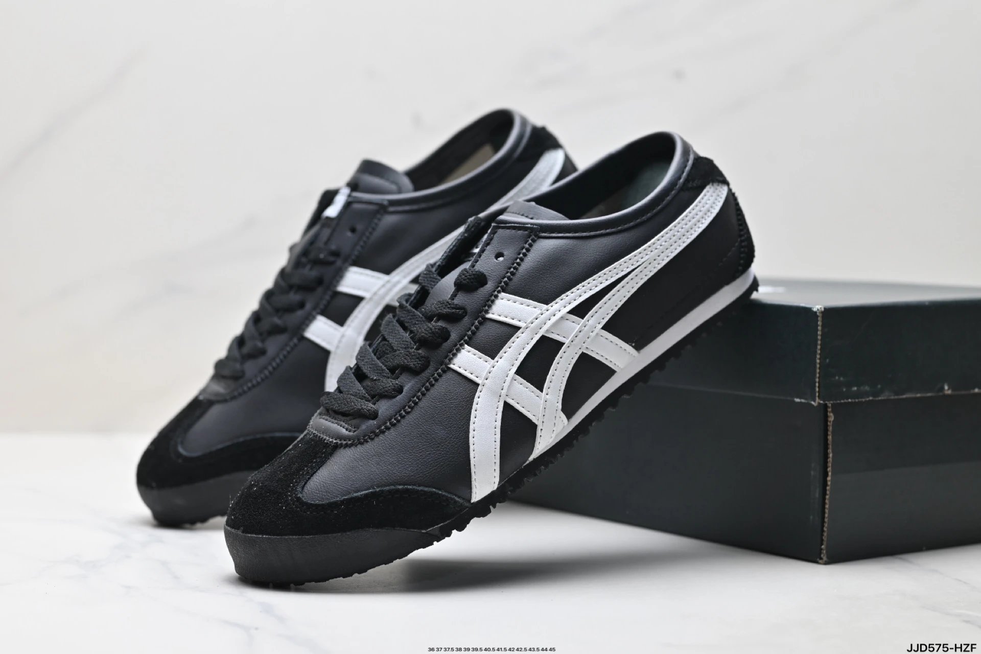 Onitsuka Tiger Sneakers MEXICO 66 SD low-top leather — 18