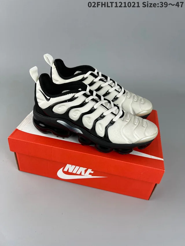 Nike Sneakers Air VaporMax Plus product detail image 11