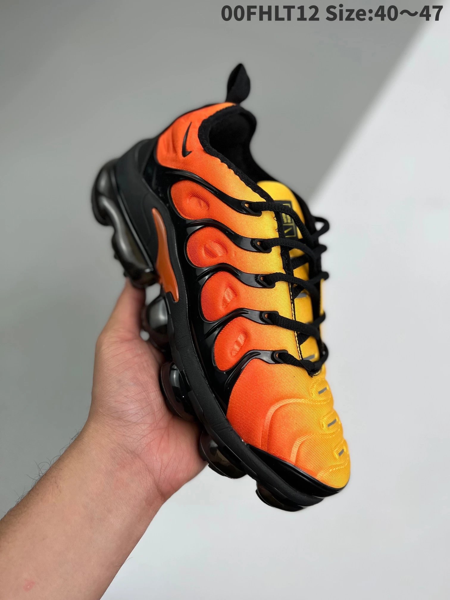 Nike Sneakers Air VaporMax Plus — 2