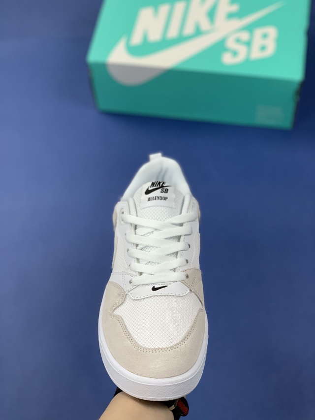 Nike Sneakers SB Alleyoop product detail image 21