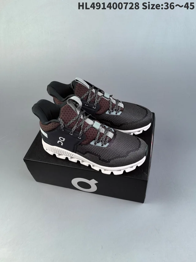 On Sneakers Mesh Running with Cushioned Sole product detail image 1