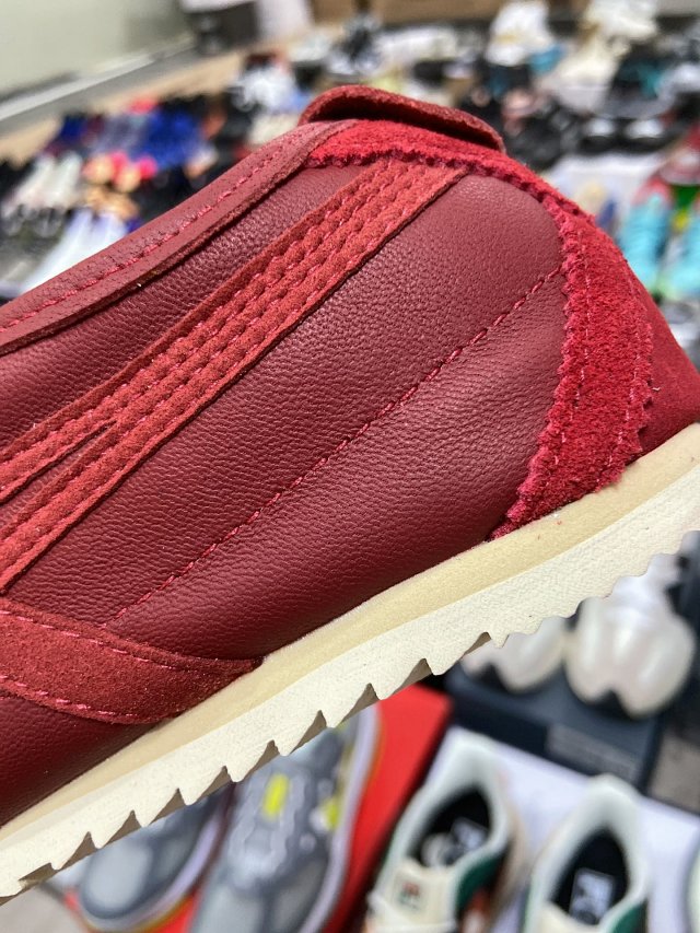 Onitsuka Tiger Sneakers Mexico 66 low-top product detail image 35