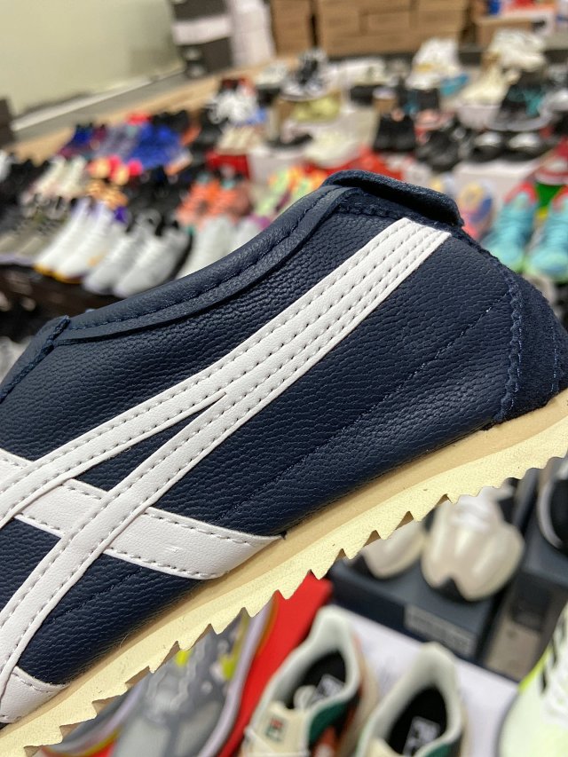 Onitsuka Tiger Sneakers Mexico 66 low-top product detail image 48