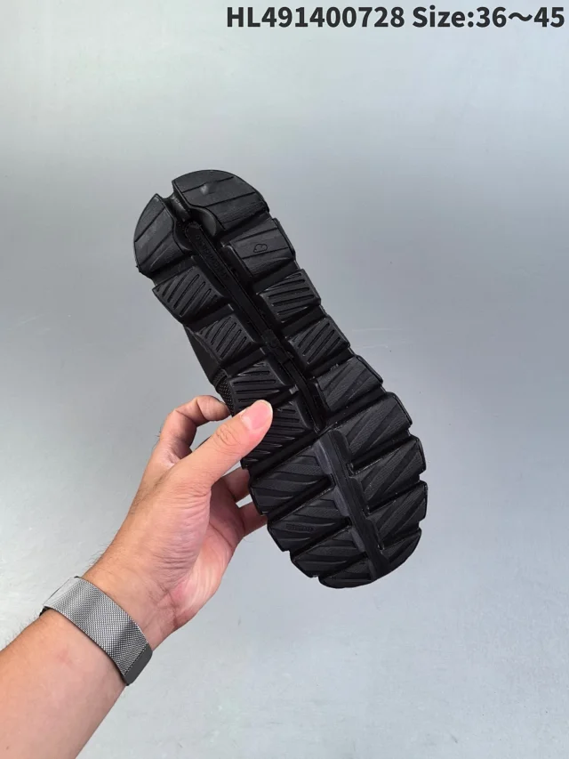 On Sneakers Mesh Running with Cushioned Sole product detail image 13
