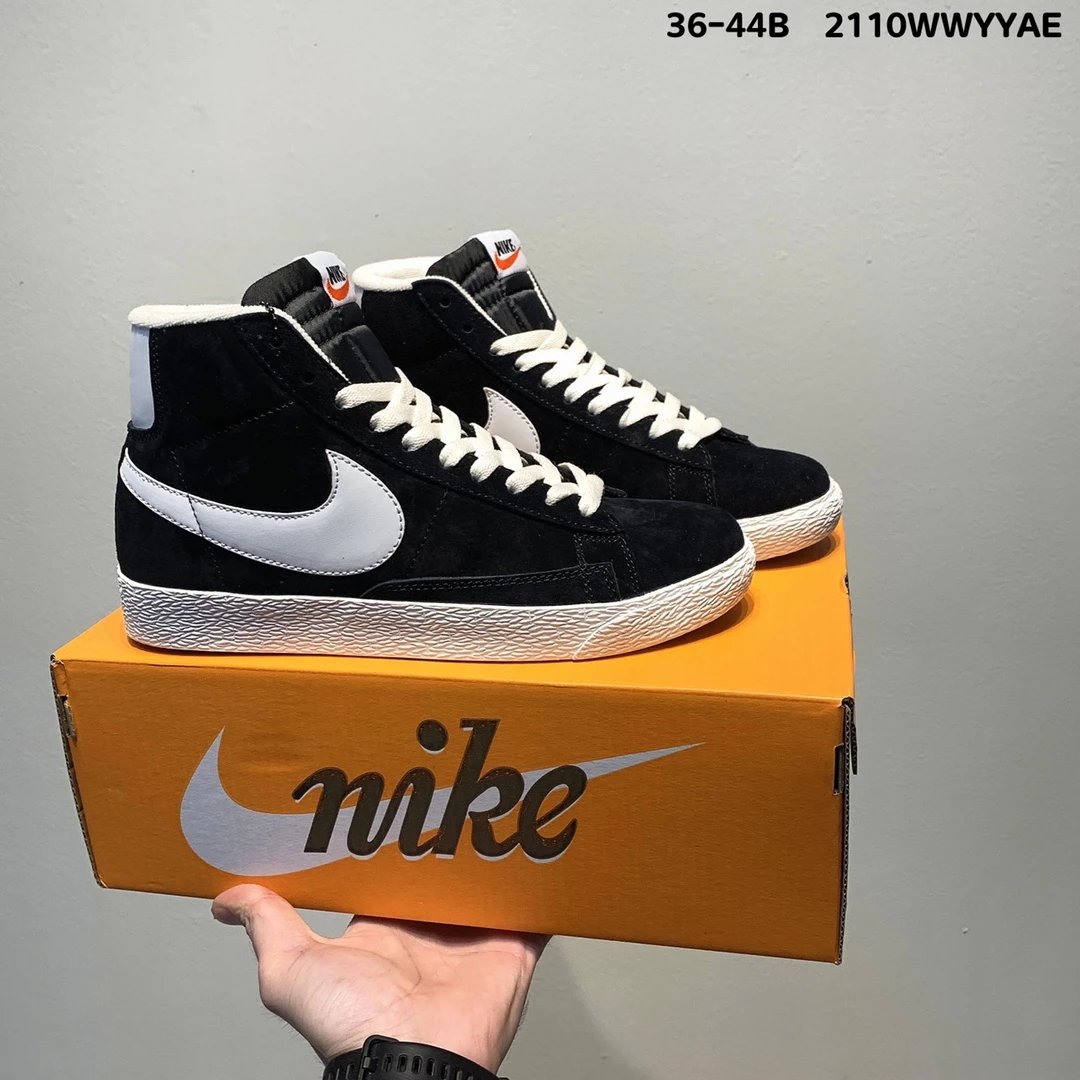 Nike Sneakers Blazer Mid '77 image 6