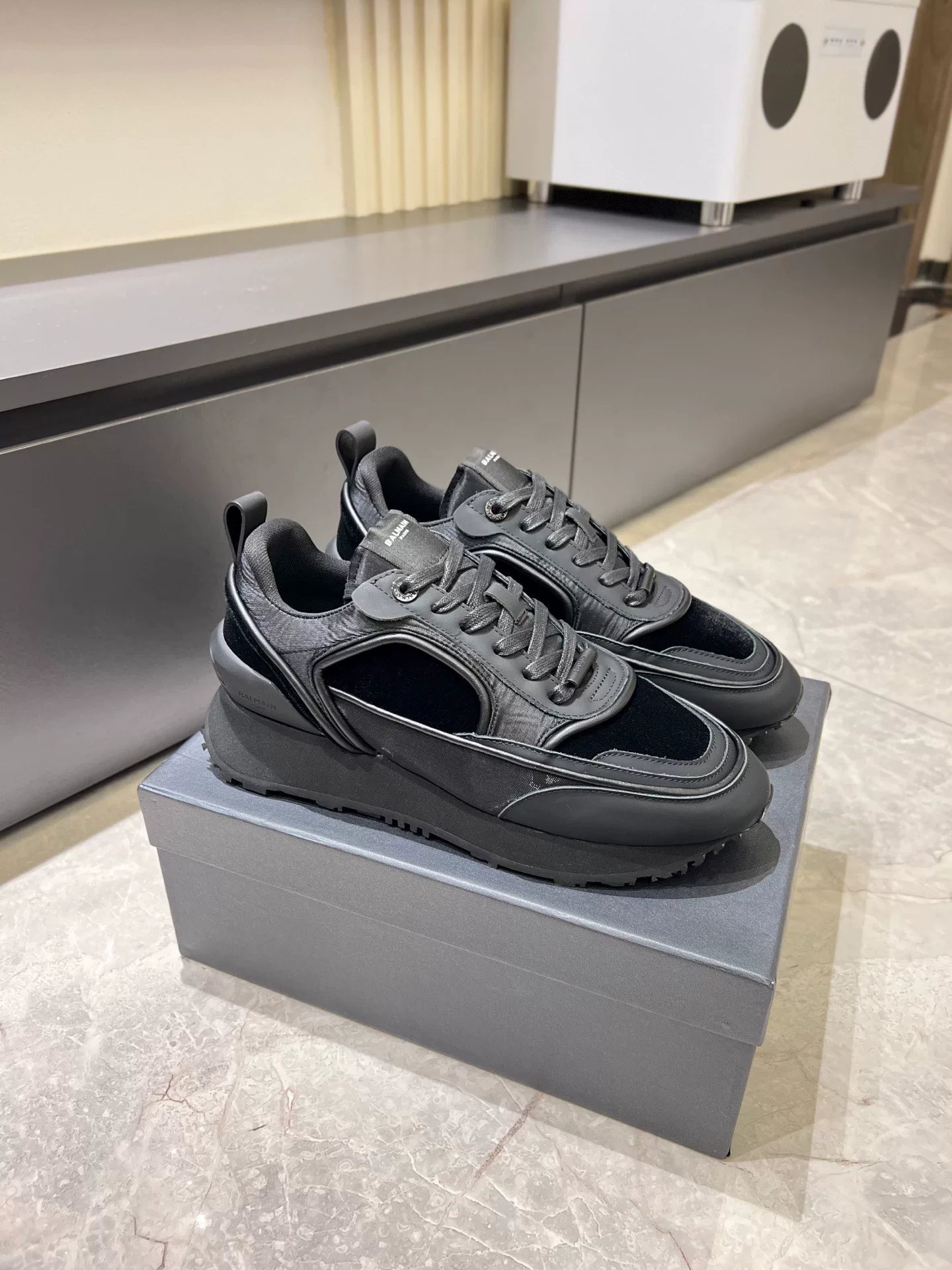 Balmain Sneakers Chunky low-top with monogram panels — *006