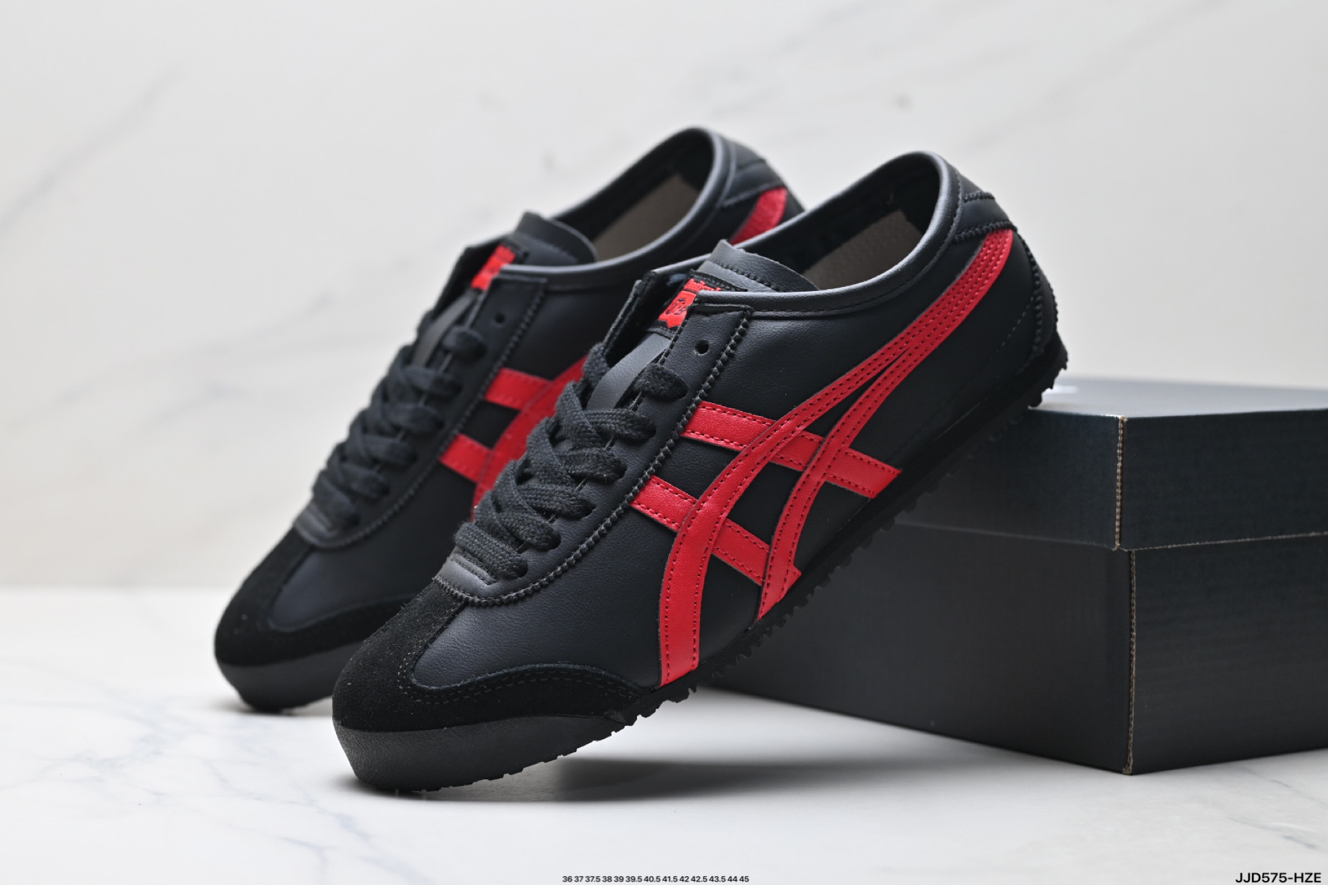 Onitsuka Tiger Sneakers MEXICO 66 SD low-top leather — 30