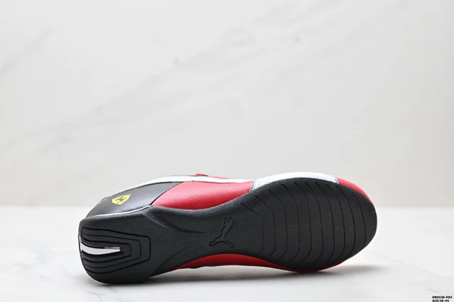 Puma Sneakers Future Cat Ferrari 308585 product detail image 14