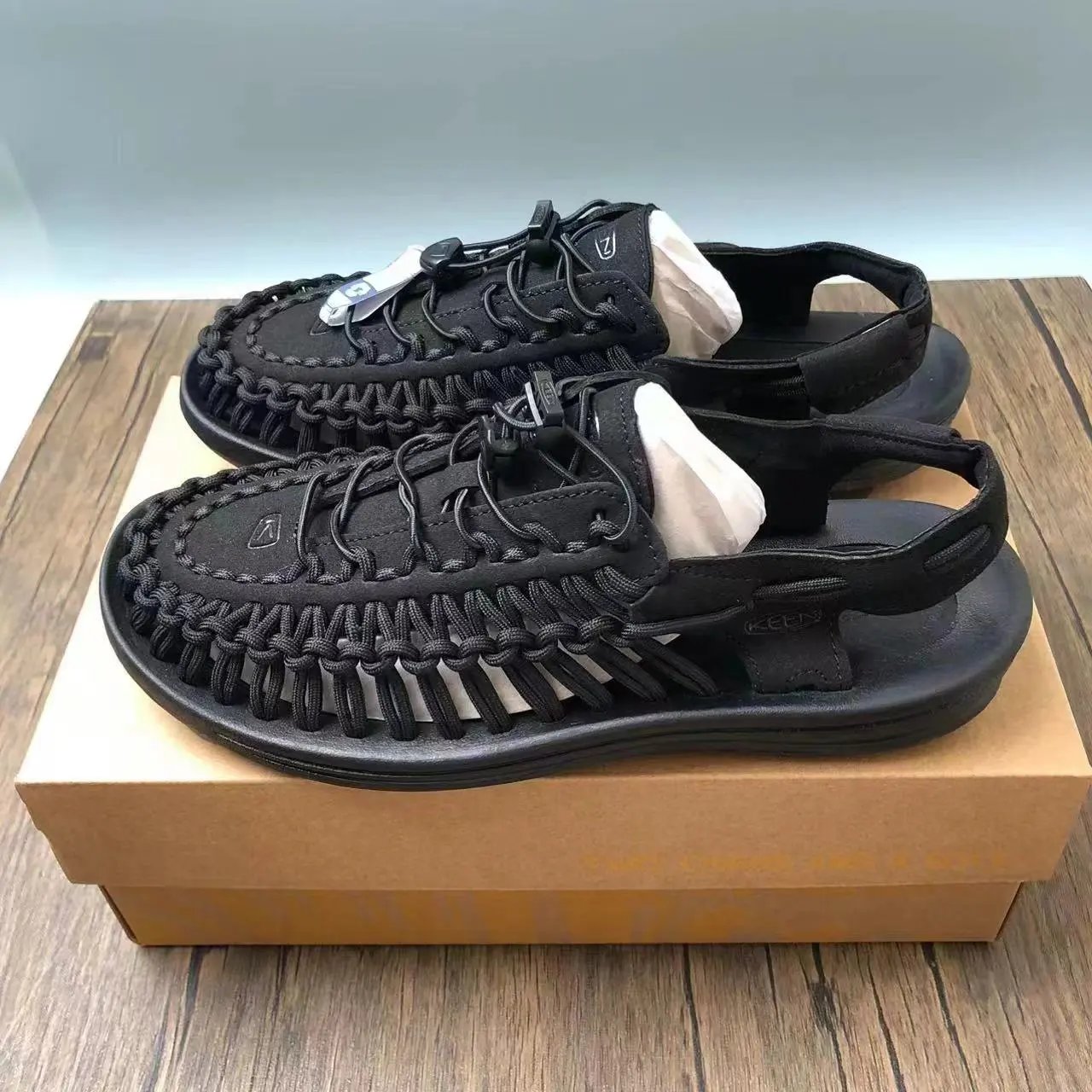KEEN Sandals UNEEK cord-woven — 15
