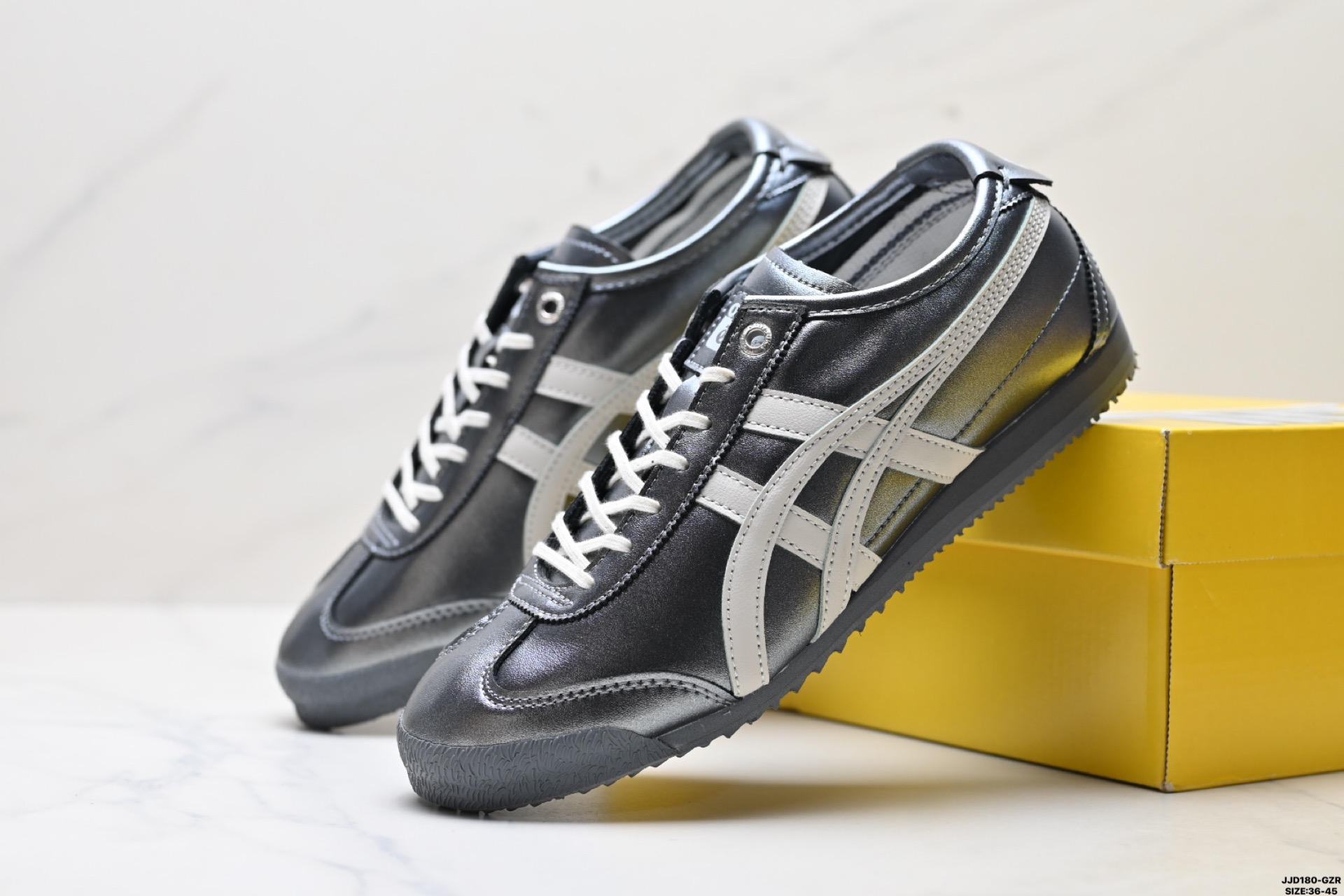 Onitsuka Tiger Sneakers MEXICO 66 SD low-top leather — 13