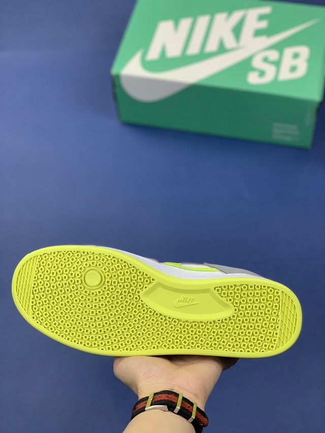 Nike Sneakers SB Alleyoop product detail image 11