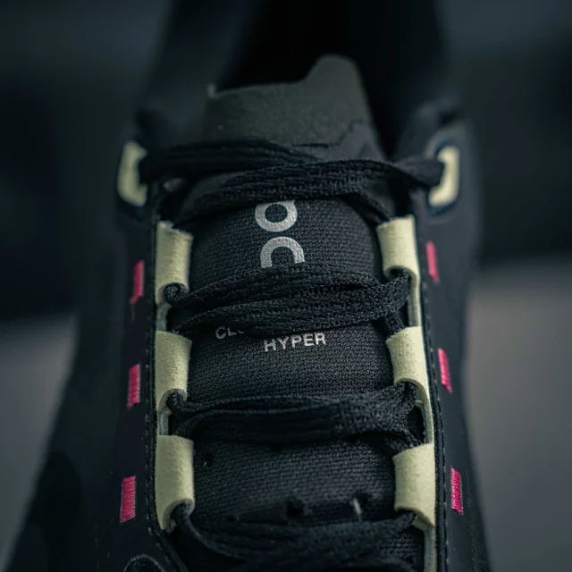 On Sneakers Cloudmonster Hyper product detail image 11
