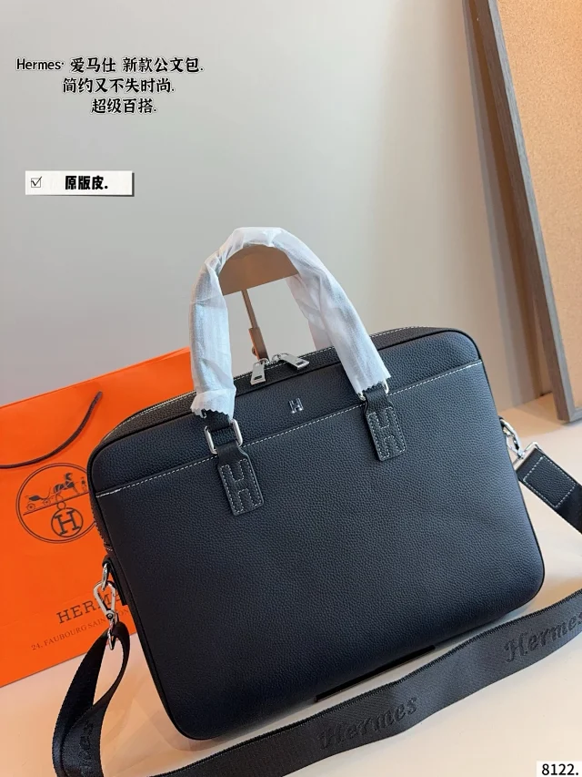 Louis Vuitton Crossbody Bags Sling Bag product detail image 8