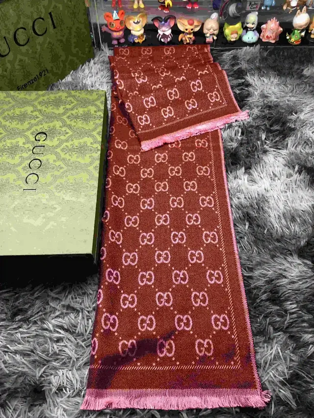 Gucci Scarves GG monogram fringed scarf product detail image 11