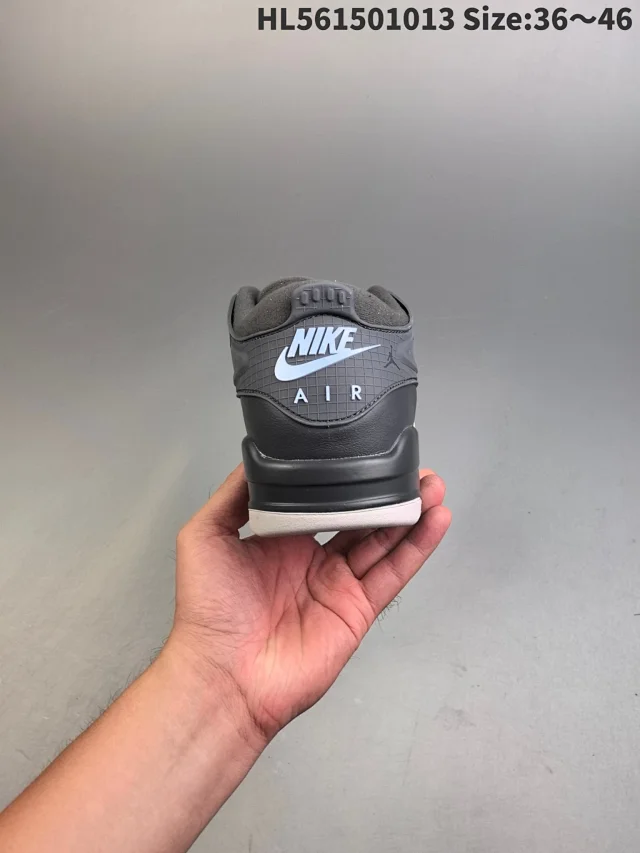 Jordan Sneakers Air 4 RM product detail image 19