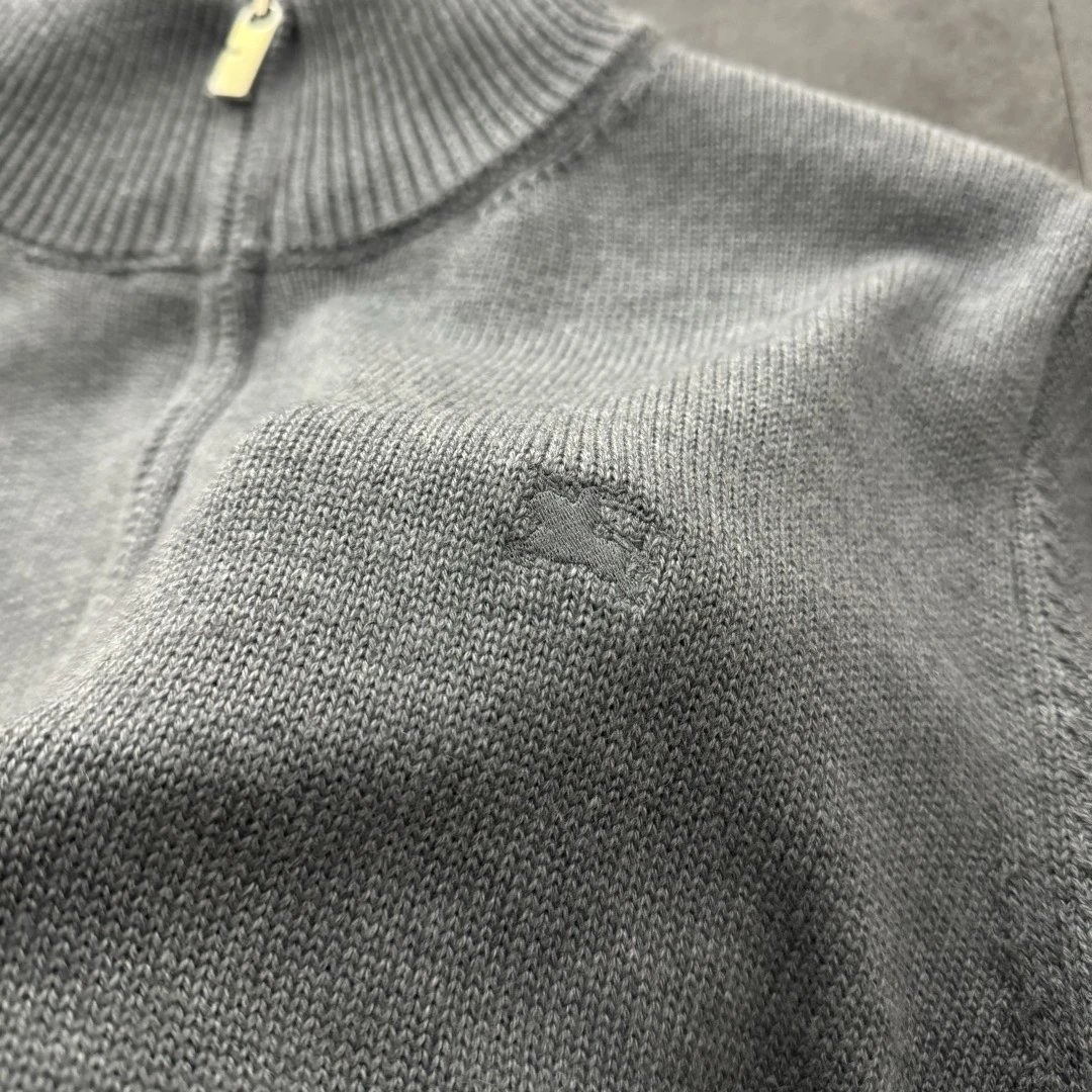 Burberry Knitwear Equestrian Knight stand-collar half-zip sweater image 3