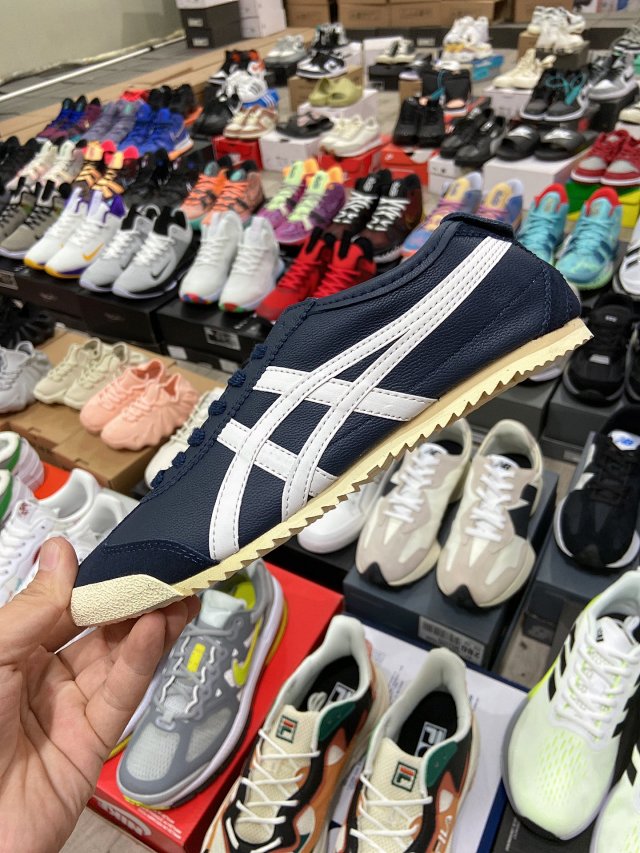 Onitsuka Tiger Sneakers Mexico 66 low-top product detail image 50