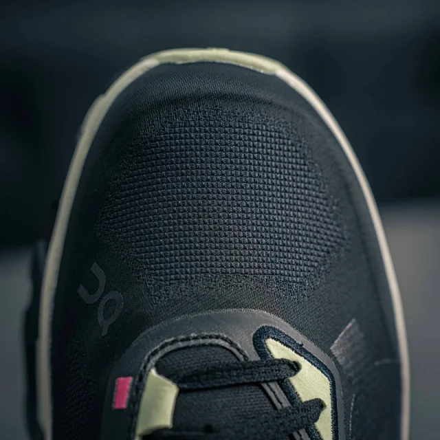 On Sneakers Cloudmonster Hyper product detail image 15