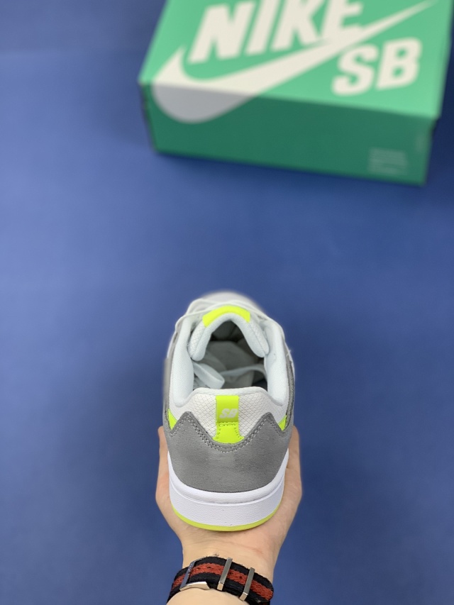 Nike Sneakers SB Alleyoop product detail image 18