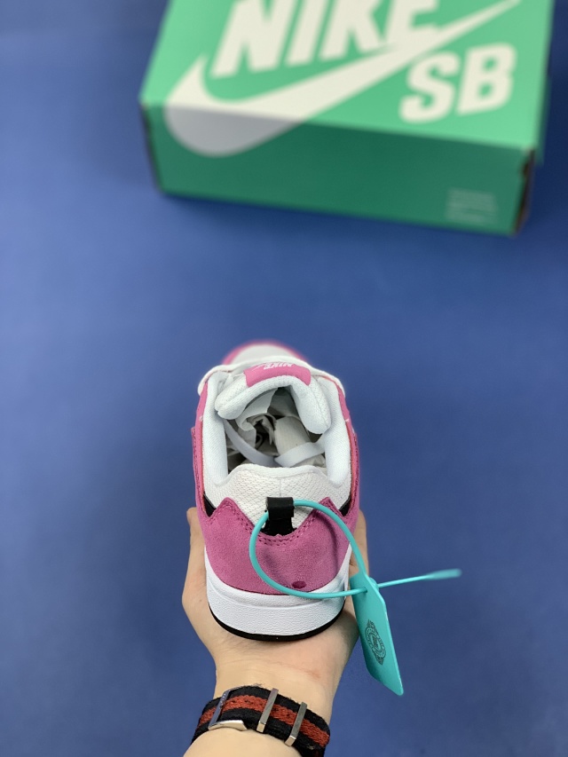Nike Sneakers SB Alleyoop product detail image 46