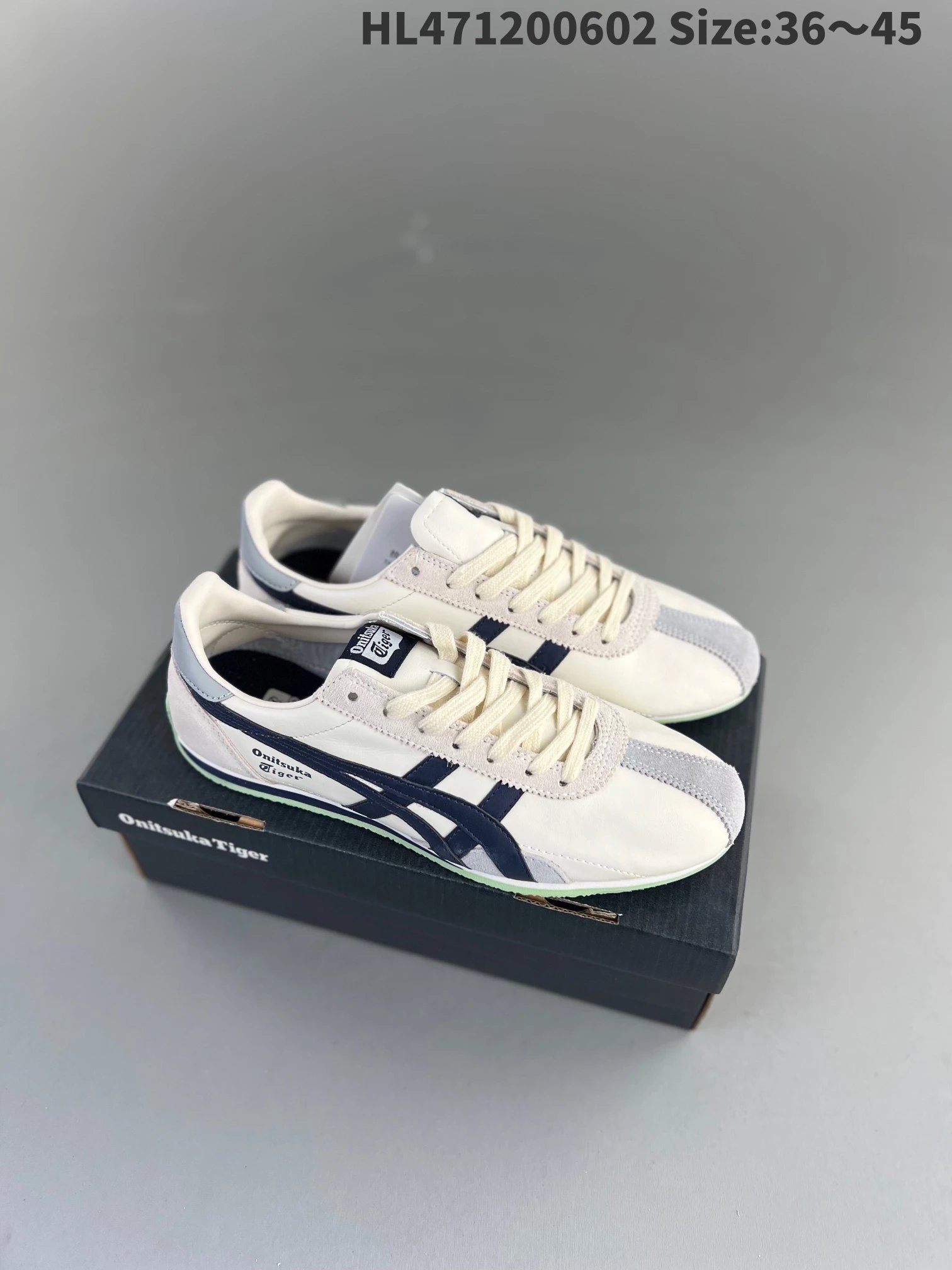 Onitsuka Tiger Sneakers Low-top leather with stripe overlays image 13