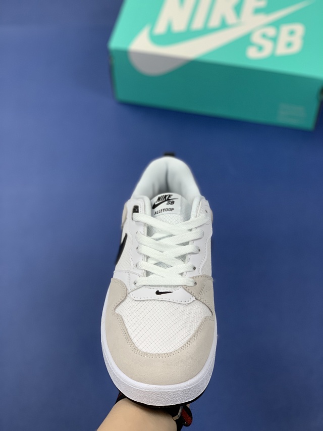 Nike Sneakers SB Alleyoop product detail image 5