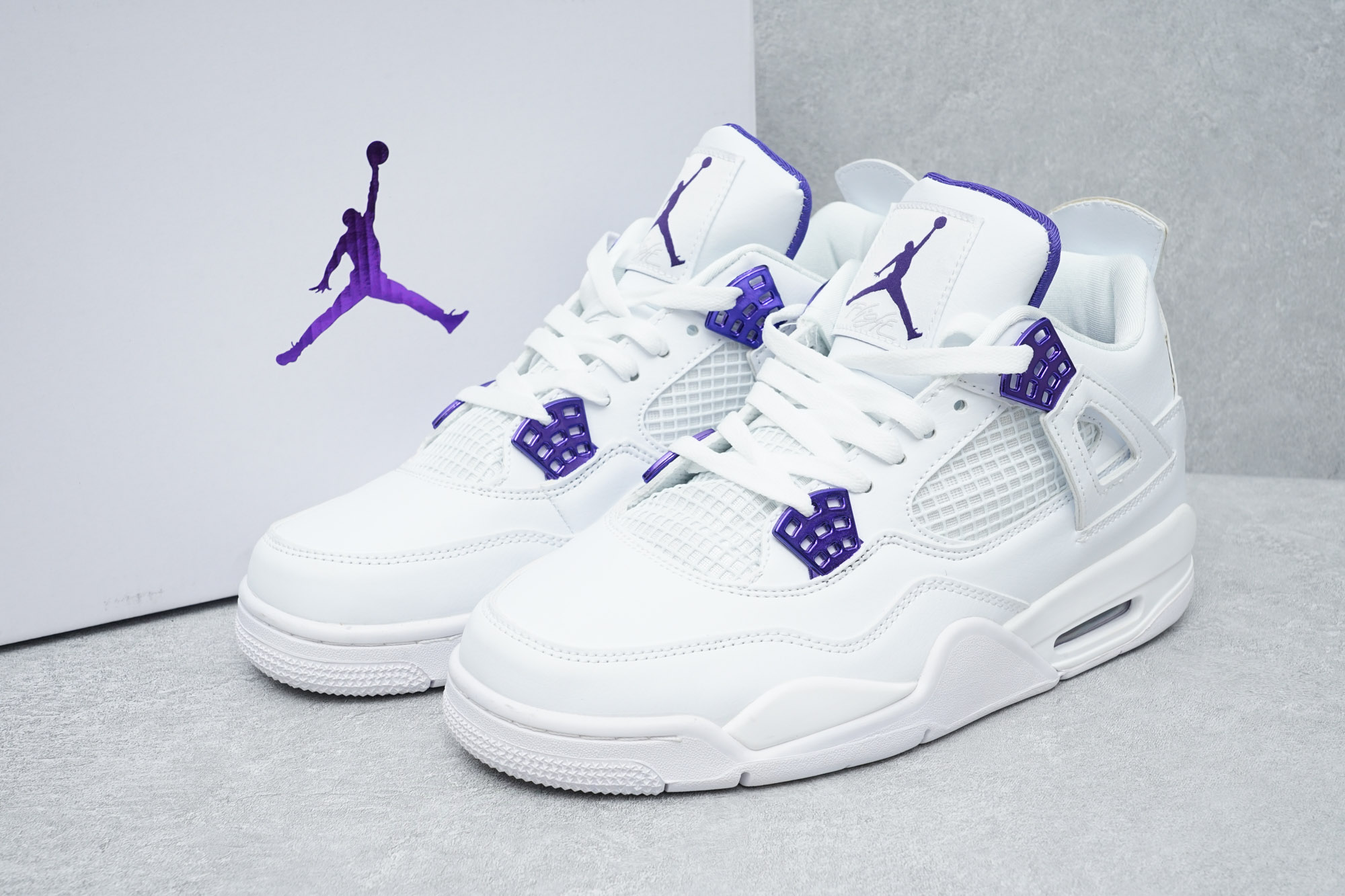 Jordan Sneakers Air 4 — purple