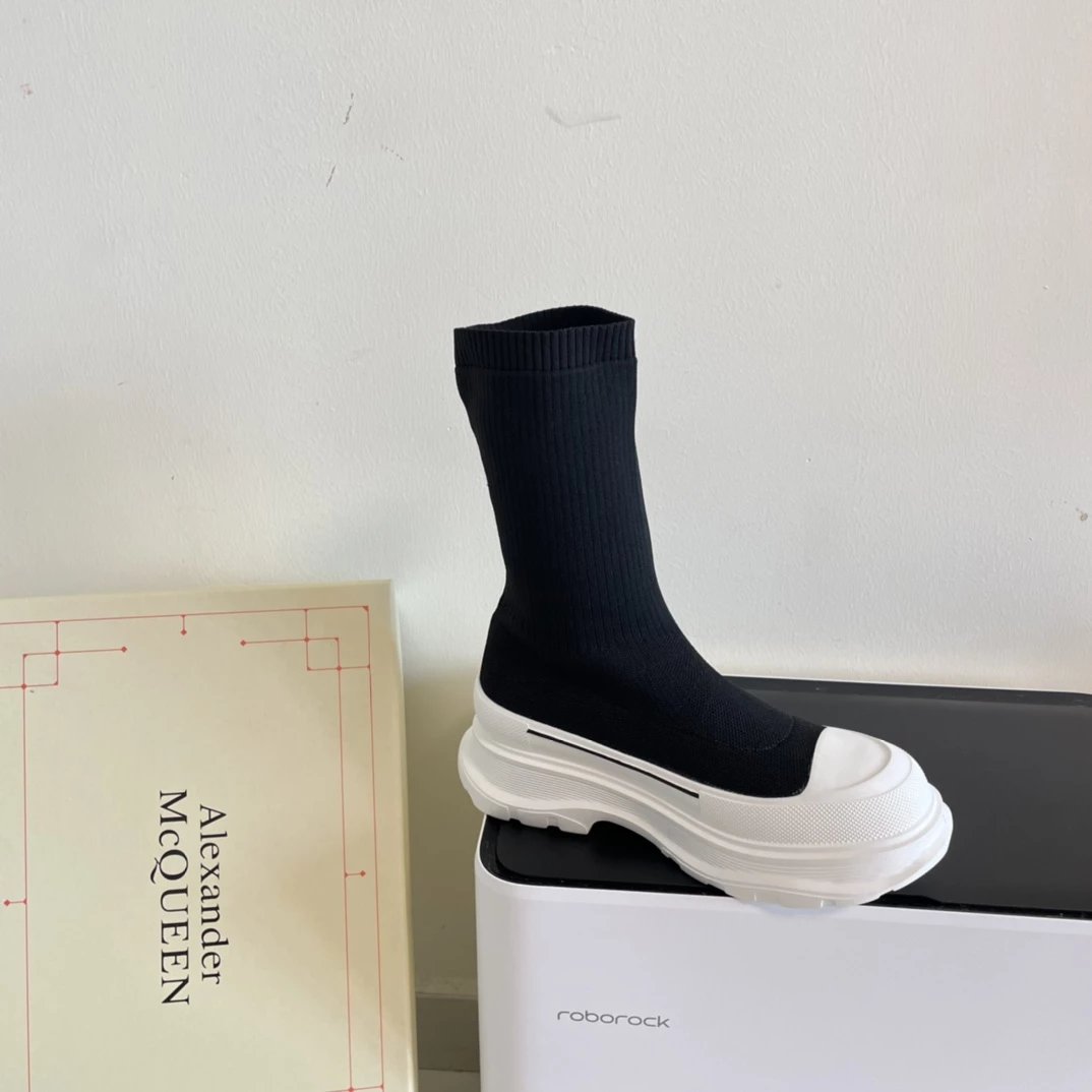 Alexander McQueen Boots Logo Knit Sock with Lug Sole image 4