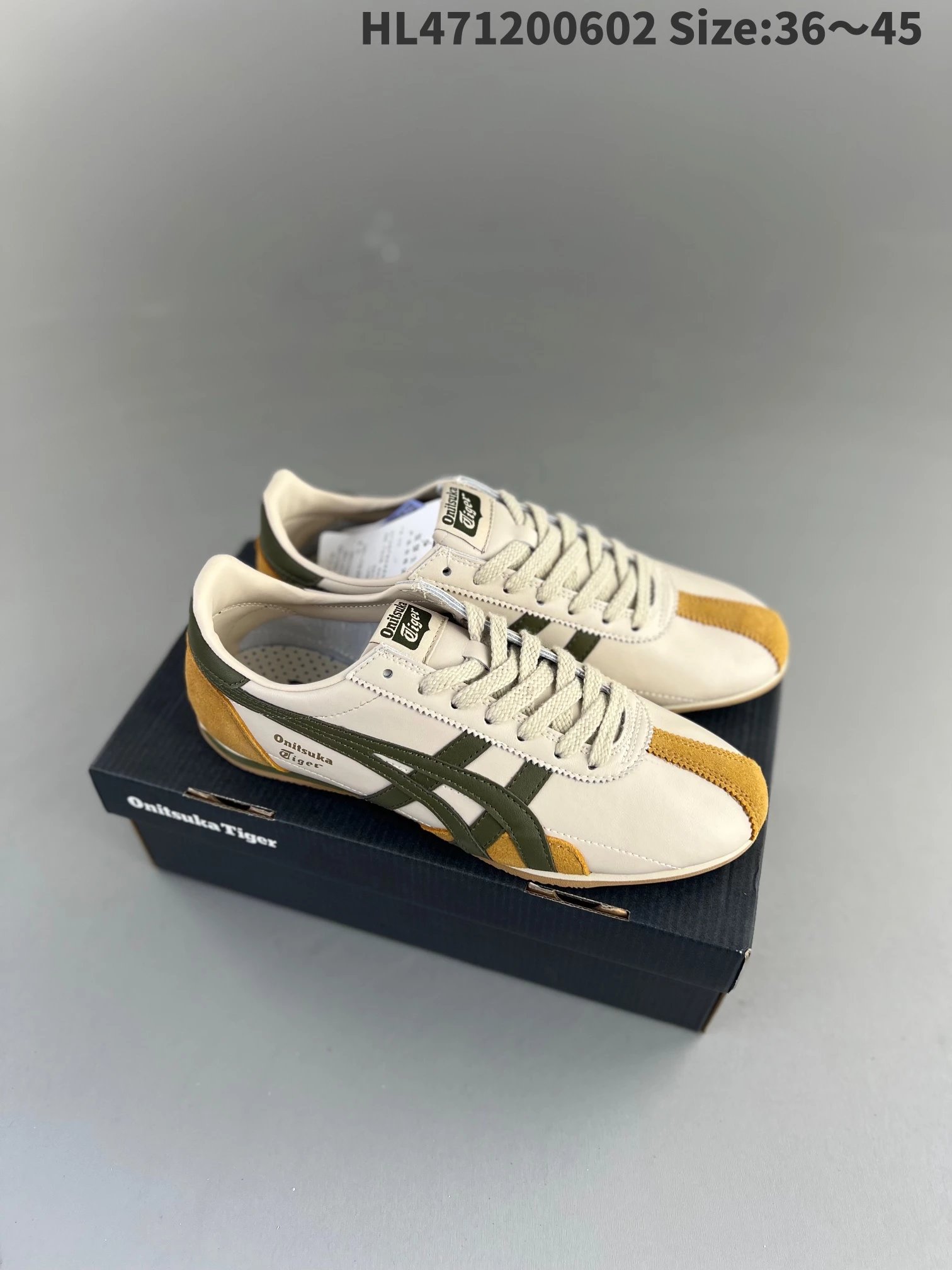 Onitsuka Tiger Sneakers Low-top leather with stripe overlays image 12