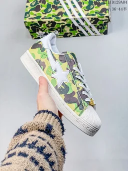 thumbnail for ape head shell head casual skate shoes men's and women's small white shoes