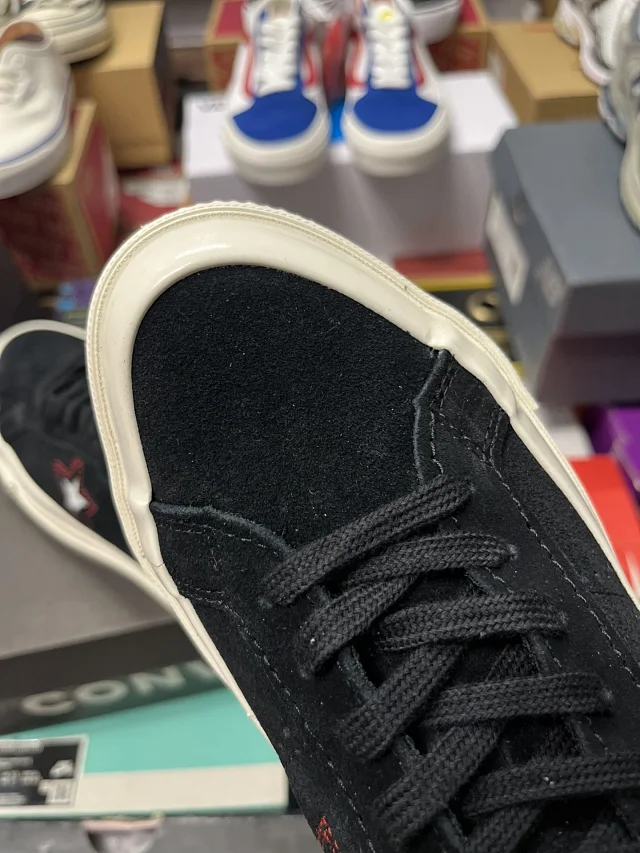 Converse Sneakers One Star Valentine’s Day suede 163192C / 163193C product detail image 6