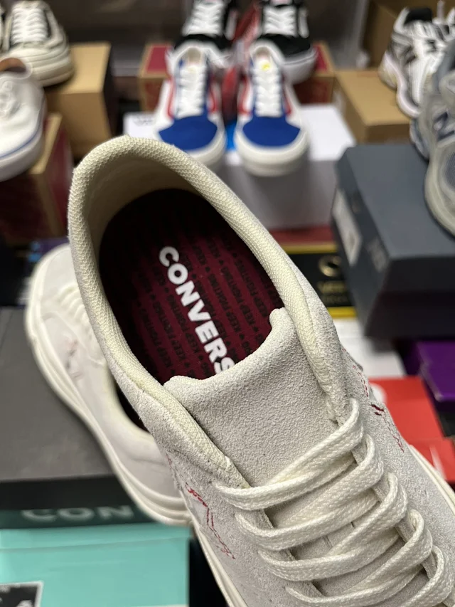 Converse Sneakers One Star Valentine’s Day suede 163192C / 163193C product detail image 12