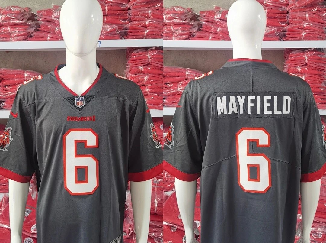 Nike Tampa Bay Buccaneers Player Football Jersey — *002