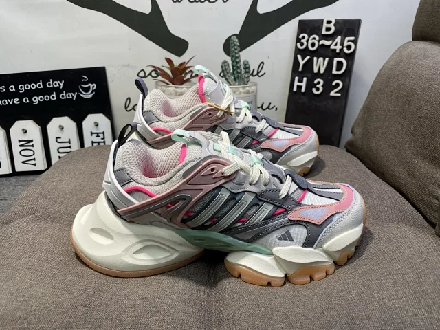 adidas Sneakers XLG Runner chunky mesh product detail image 43