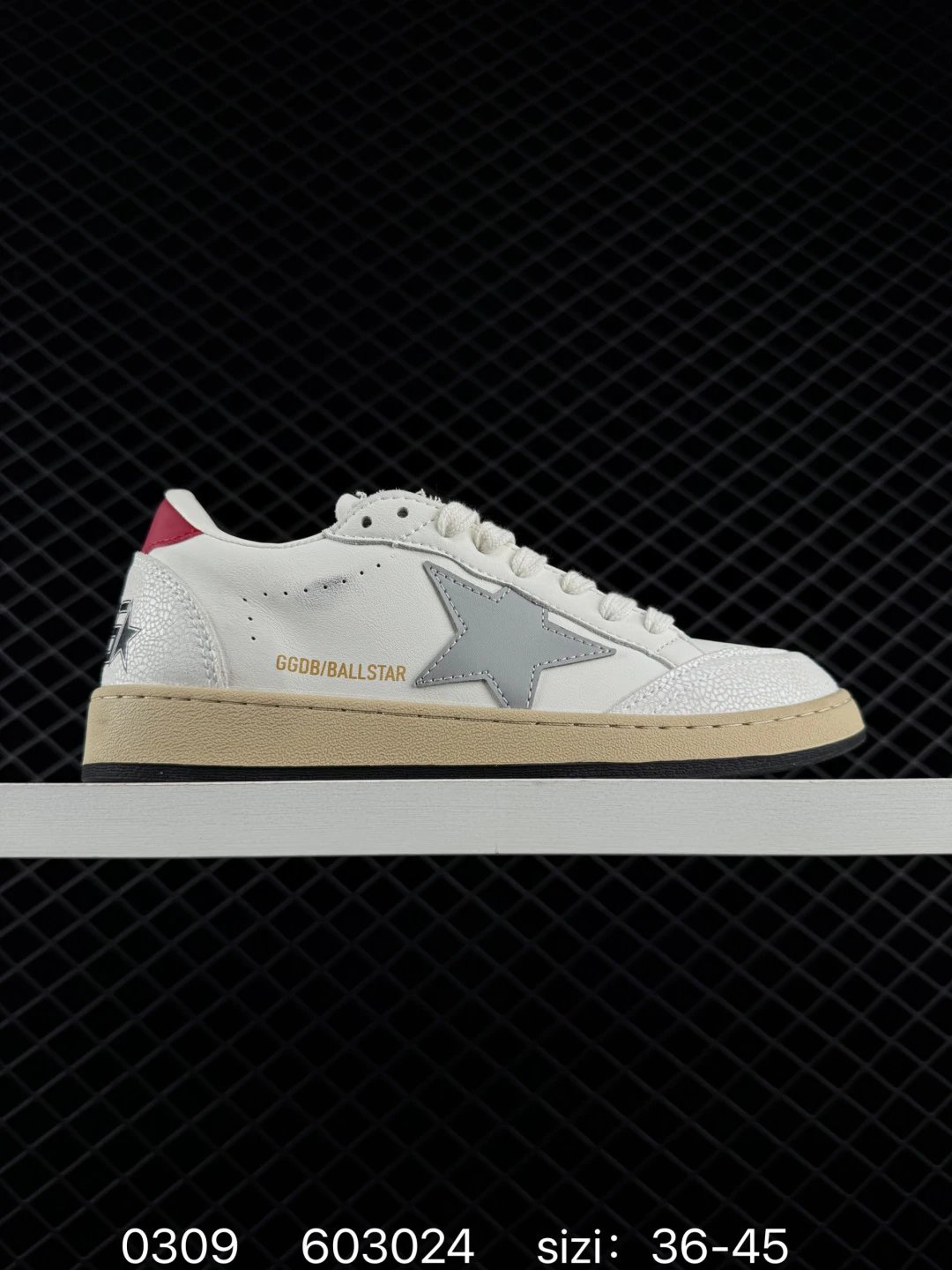 Golden Goose Sneakers Ball Star star-detail low-top image 3