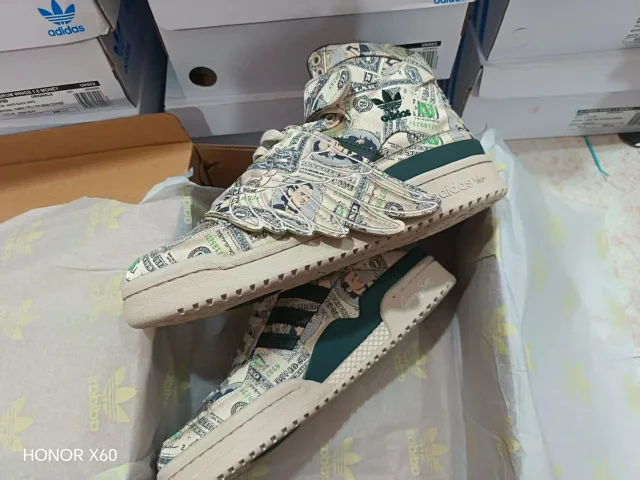 Adidas Sneakers Jeremy Scott Forum Hi Wings product detail image 22