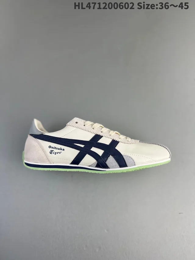 Onitsuka Tiger Sneakers Low-top leather with stripe overlays product detail image 14