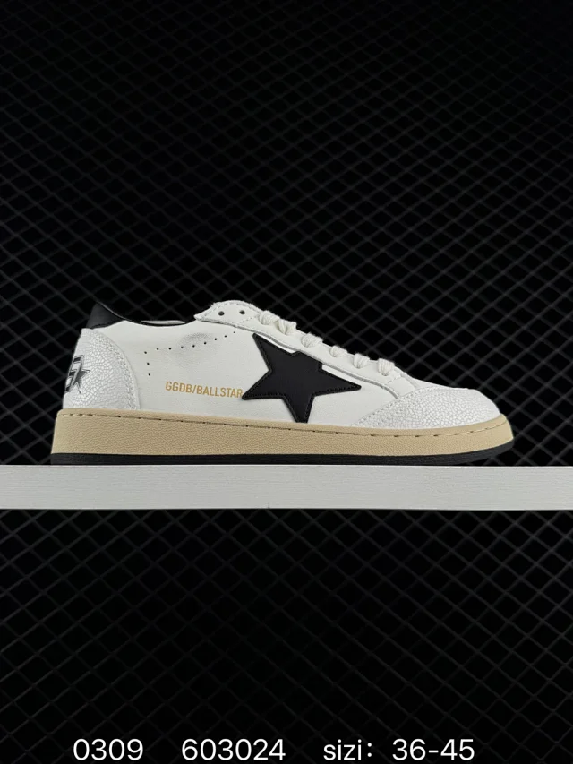 Golden Goose Sneakers Ball Star star-detail low-top product detail image 10