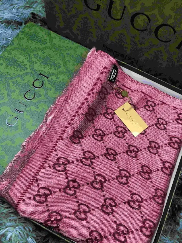 Gucci Scarves GG monogram fringed scarf product detail image 17