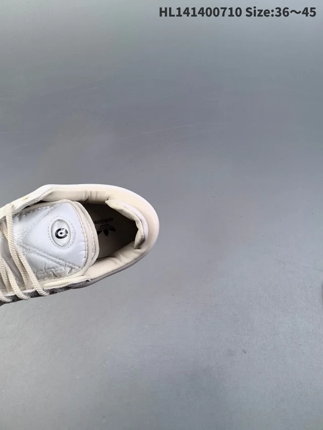 Adidas Sneakers Bad Bunny Campus product detail image 8