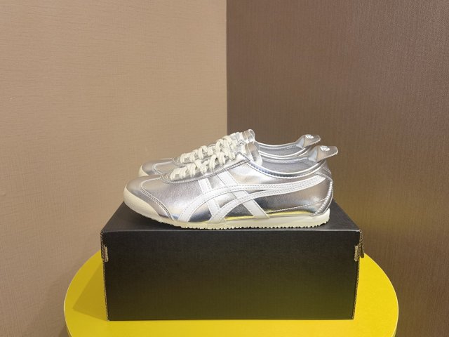 Onitsuka Tiger Sneakers Mexico 66 product detail image 49