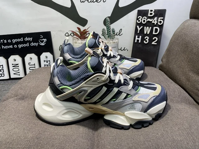 adidas Sneakers XLG Runner chunky mesh product detail image 41