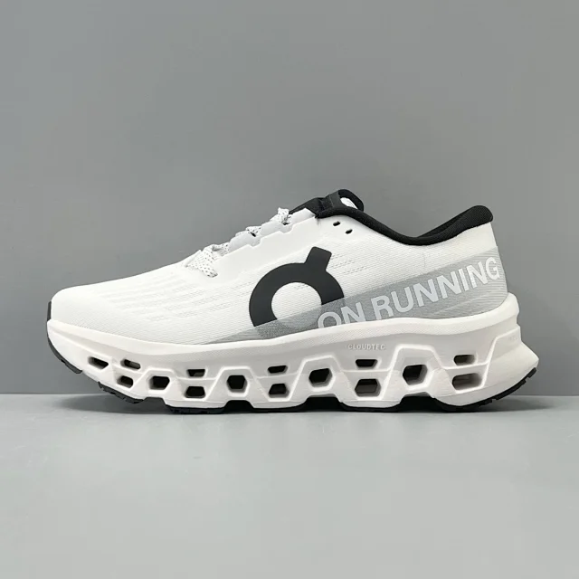 On Sneakers Cloudmonster 3 product detail image 14