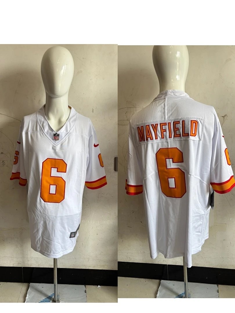 Nike Tampa Bay Buccaneers Player Football Jersey — *011