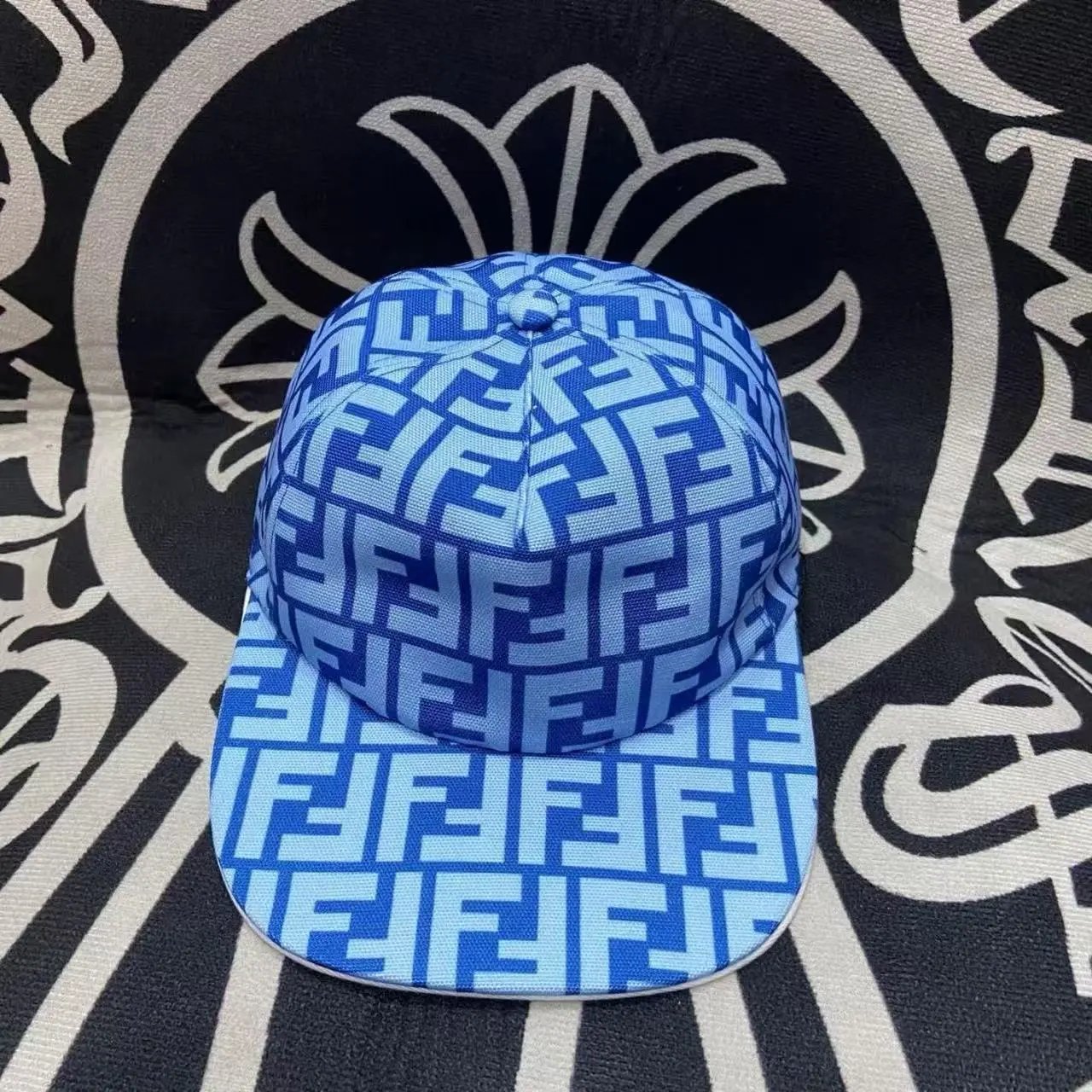 Blue 1:1